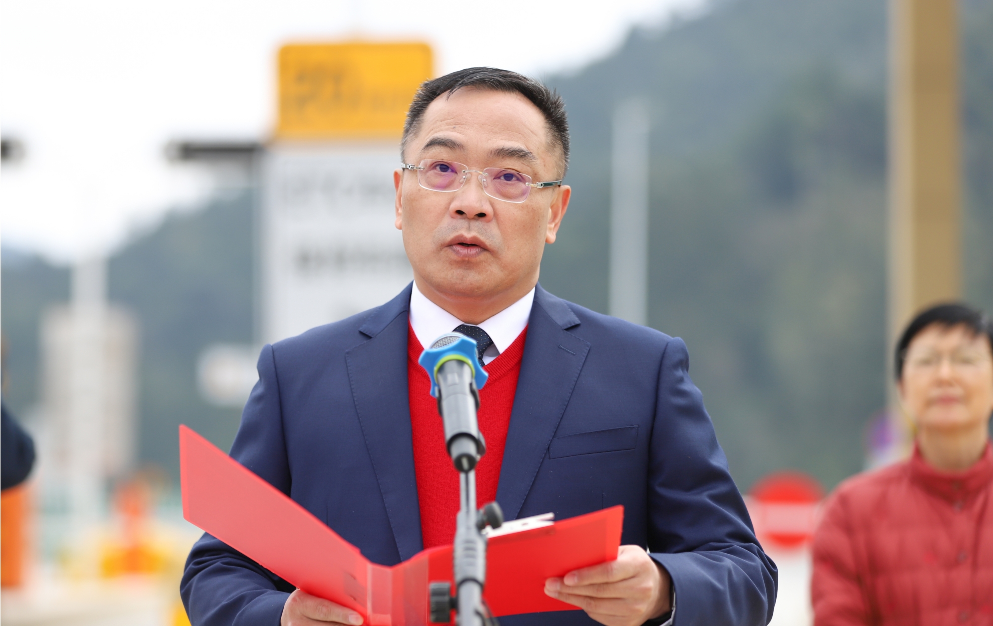 北投集團黨委副書記、副董事長、總經(jīng)理黃學軍_副本.jpg