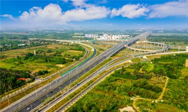 蘭州至?？诟咚俟窂V西欽州至北海段改擴(kuò)建項(xiàng)目北鐵互通
